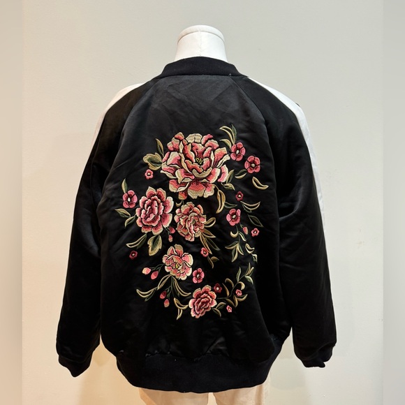 Forever 21 Jackets & Blazers - Forever 21 Black Bomber Jacket with Pink Floral Embroidery